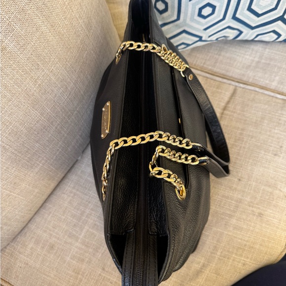 Michael Kors gold chain pebbled leather tote - Picture 9 of 13